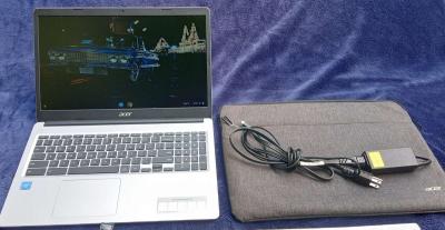 Playstation 4 pro 1tb comes with 84 games - Thumbnail 3