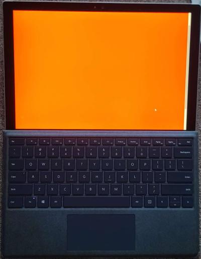 Microsoft Surface Pro 4 and Surface Dock Like New - Thumbnail 3