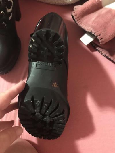 womans high heel shoes - Thumbnail 3