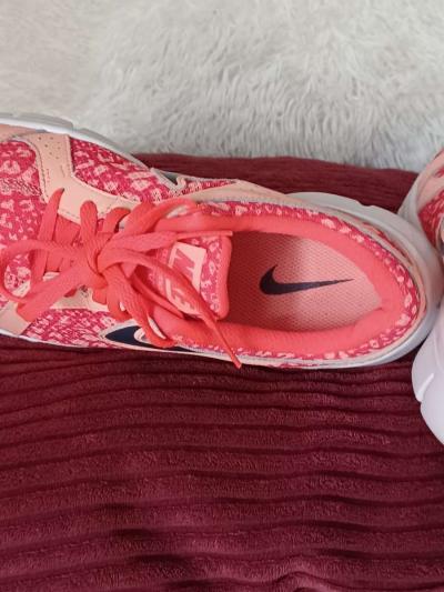 NIKE FLEX EXPERIENCE - Thumbnail 5