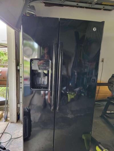 side by side  refrigerator - Thumbnail 2