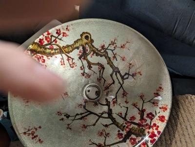 Vanity sink with a rose vine design - Thumbnail 4