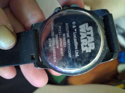 accutime analog watch boba Fett face - Thumbnail 2