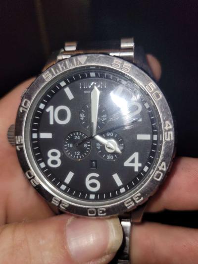 Nixon watch - Thumbnail 2