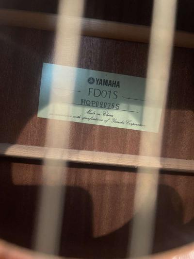 Yamaha FD01S acoustic guitar - Thumbnail 4