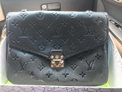 Louis Vuitton black purse - Thumbnail 2