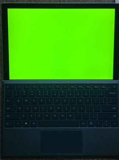 Microsoft Surface Pro 4 and Surface Dock Like New - Thumbnail 5