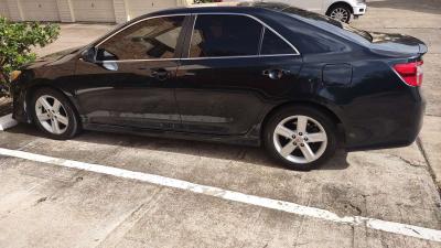 2013 Toyota Camry - Thumbnail 2