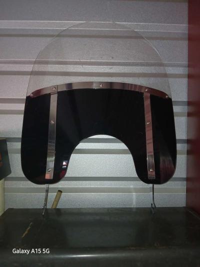 Harley Davidson windshield - Thumbnail 2