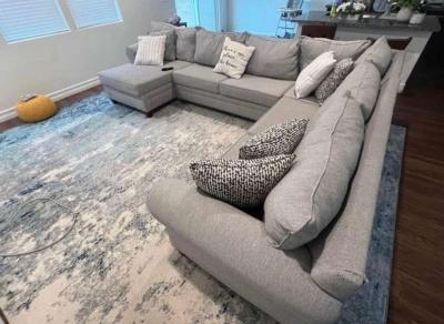 SECTIONAL SOFA - Thumbnail 3