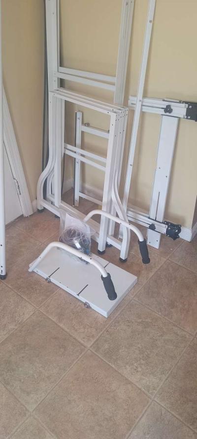 Quilting Frame - Camden, Indiana