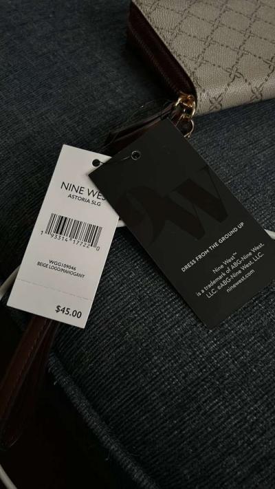 Nine West wristlet - Thumbnail 2