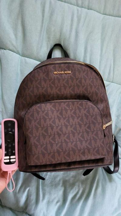 MK BACKPACK IN GREAT CONDITION 120 Im open to offers - San Gabriel, California