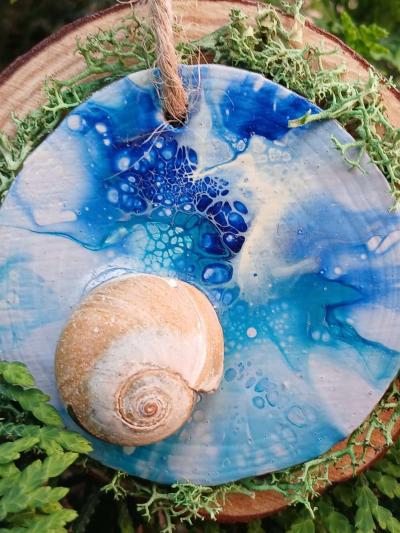 Down by the Sea Hanging Wooden Pour Painted Sharks Eye Ornam - Thumbnail 4