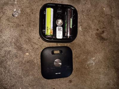 Blink Outdoor 4 4th Gen  Wirefree smart security camera twoy - Thumbnail 2