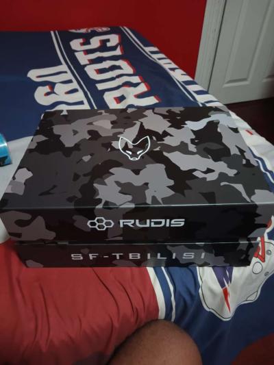 Rudis black and white sf tbilisi - Thumbnail 3