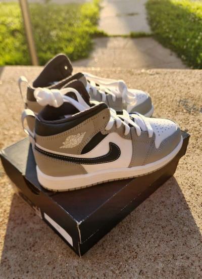 NIKE AIR JORDAN 1 Mid 640734078 White Smoke Grey Sneakers  K - Thumbnail 3