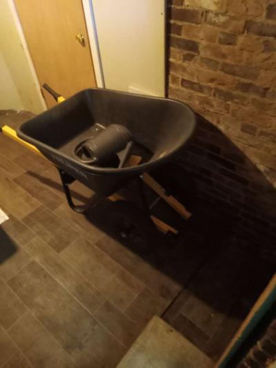 Trumper wheel barrel - Thumbnail 2