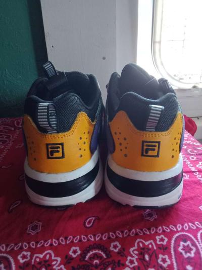 Fila shoes size 6y - Thumbnail 2