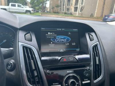 ford cocus hachtback - Thumbnail 6