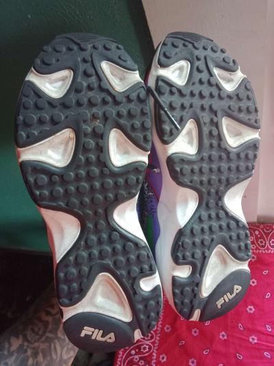 Fila shoes size 6y - Thumbnail 4