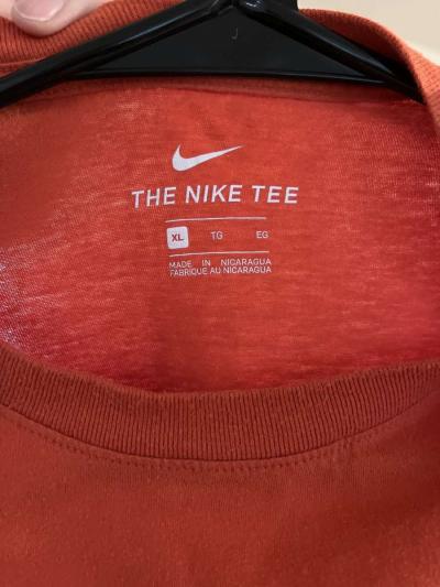 Nike shirt - Thumbnail 2