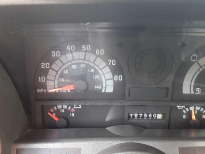 1998 Chevy C650 Cab Chassis Cat Motor 5 Speed One Owner - Thumbnail 6