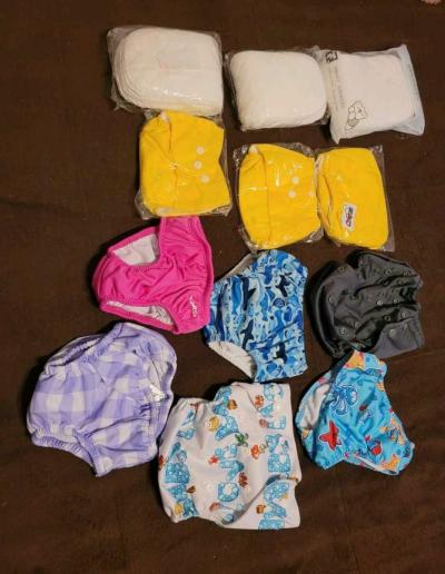 NEW 9 WASHABLE DIAPERS AND 30 PADS - Thumbnail 2