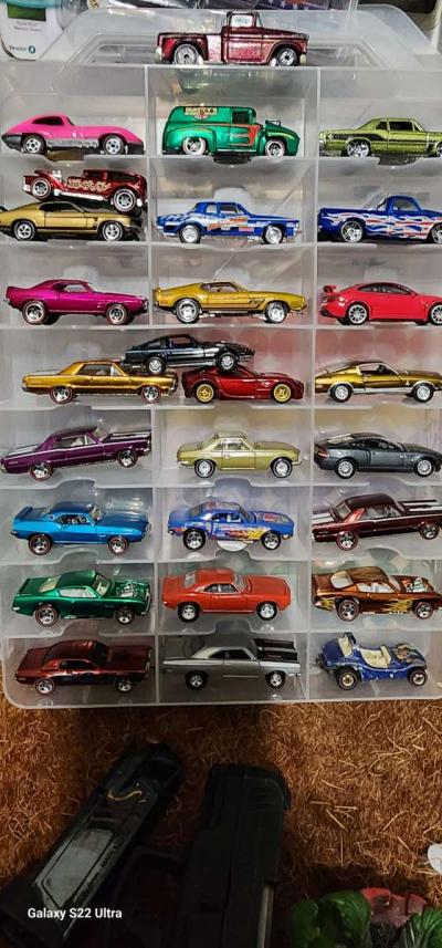 DIECAST CAR LOT HOT WHEELS AUTO WORLD JOHNNY LIGHTNING - Thumbnail 5