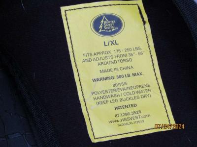 Hunting tree stand and harness - Thumbnail 3