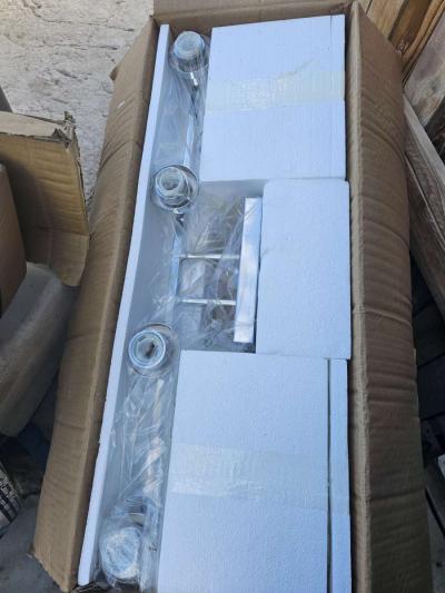 light fixtures - Thumbnail 3