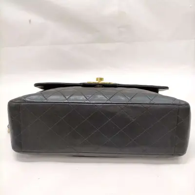 Chanel Matelasse Chain Shoulder Bag - Thumbnail 4
