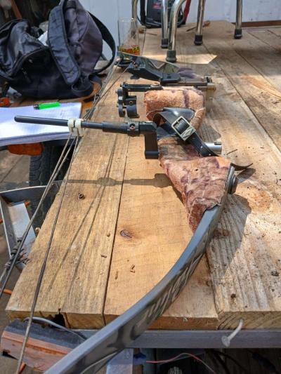 Pink camo compound Bow - Thumbnail 2