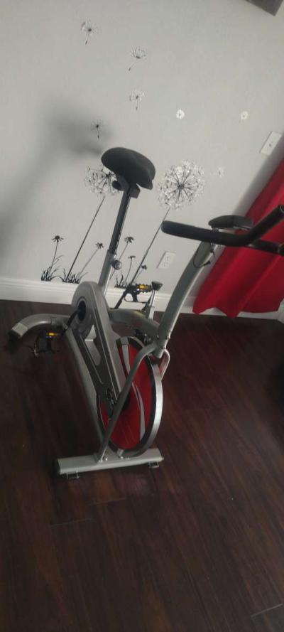 stationary Cycling Bike - Thumbnail 3