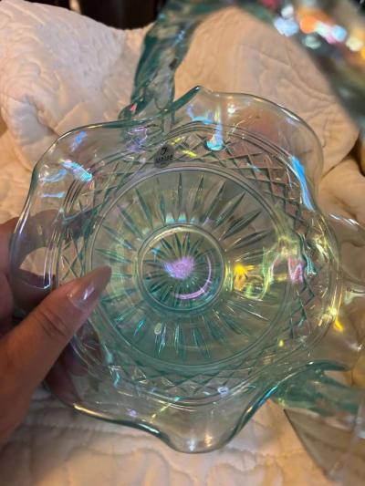 Fenton sea green glass basket - Thumbnail 2