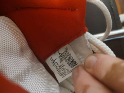 Jordan 11 retro low cherry - Thumbnail 5