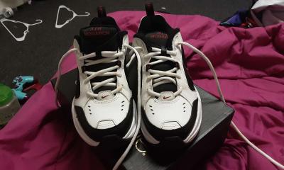 Nike Air Monarch - Thumbnail 2