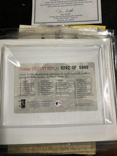 KEN GRIFFEY JR Blasts 200th Home Run Signed 1221000 Hologram - Thumbnail 3