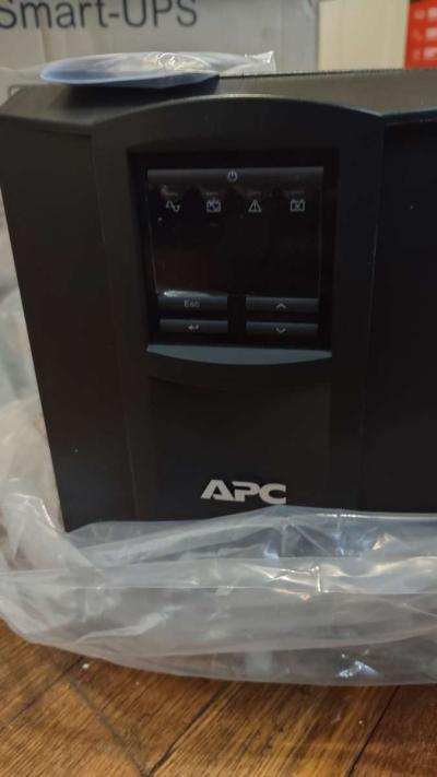 Smart UPS with Smart Connect 1500 VA - Thumbnail 2