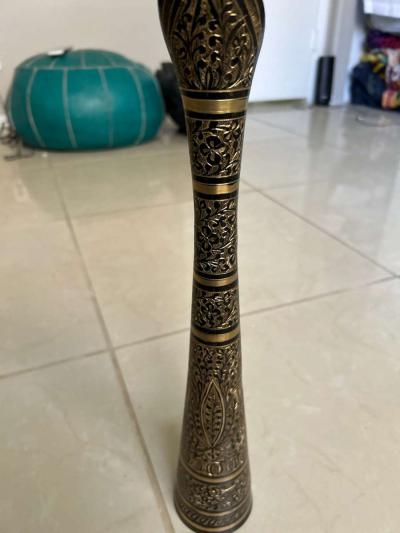 antique vase - Thumbnail 2