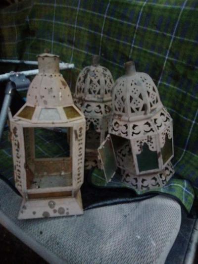 Antiques lamps not all glass in them