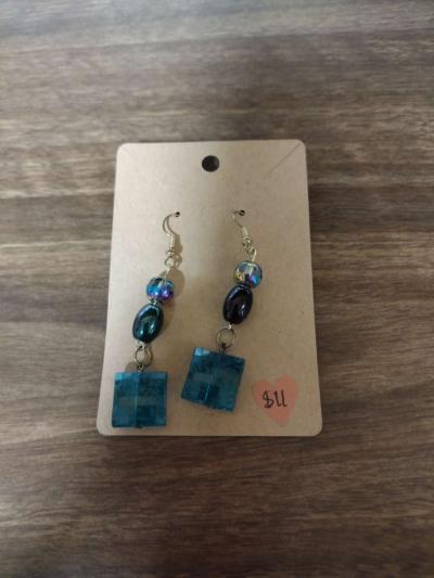 Different earrings - Thumbnail 4