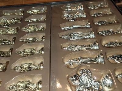 100 NEW Steel Chess Piece Set - Thumbnail 5