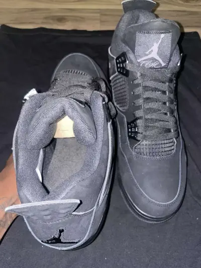 Jordan 4s Black Cat all sizes - Thumbnail 2