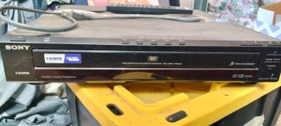 5 Disc DVD Changer - Thumbnail 2