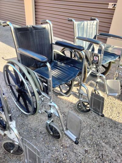 silla de ruedas - Thumbnail 6
