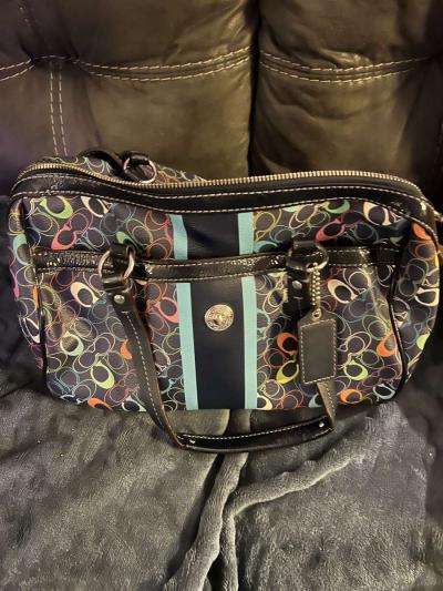 coach purses - Thumbnail 3