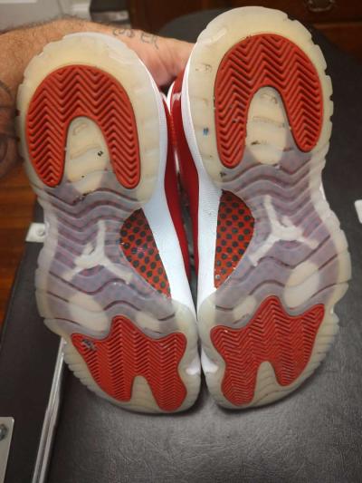Jordan 11 retro low cherry - Thumbnail 3