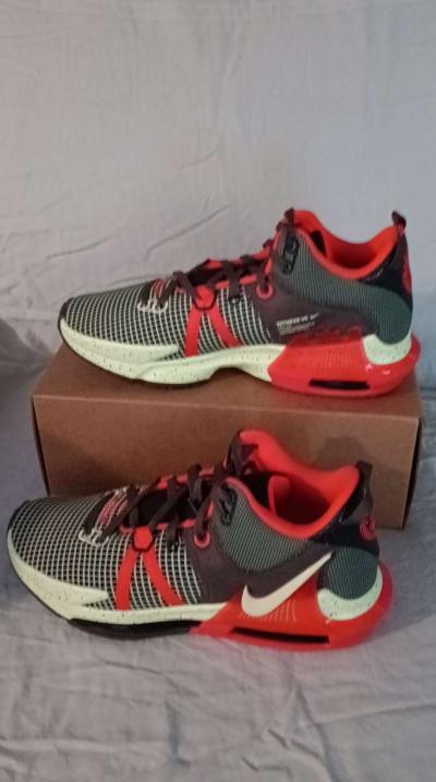 Brand new in box Never worn 1 of 3 pairs - Thumbnail 5