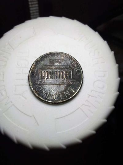 Im selling coins and - Thumbnail 3